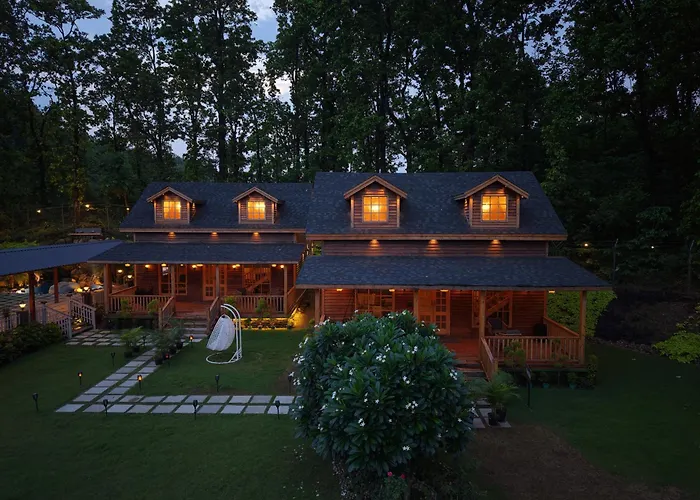 Saffronstays The Woods - Sal Villa Dehradun